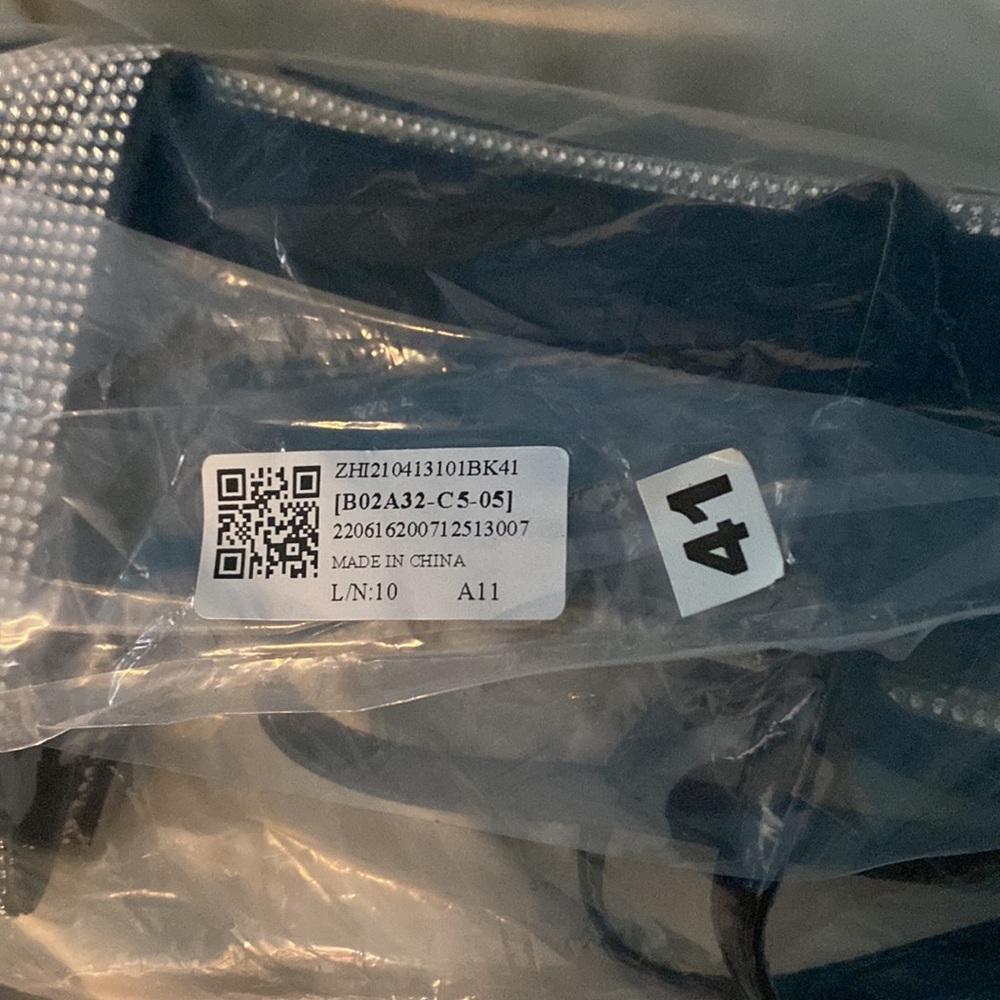 Women’s Size 10 Rhinestone Sandals - Picture 5 of 5